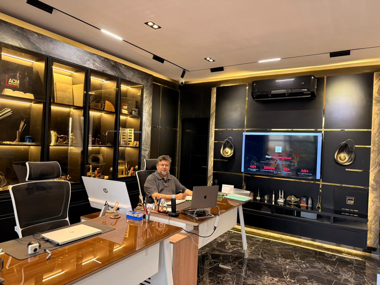 Pharmet International office